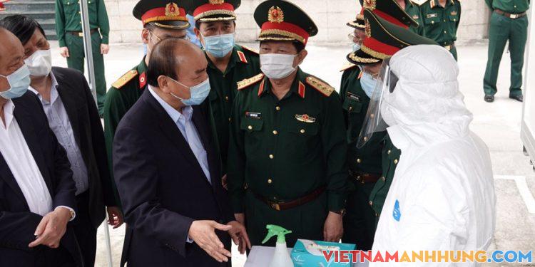 Thủ tướng nhắn tin hướng dẫn dân phòng chống dịch