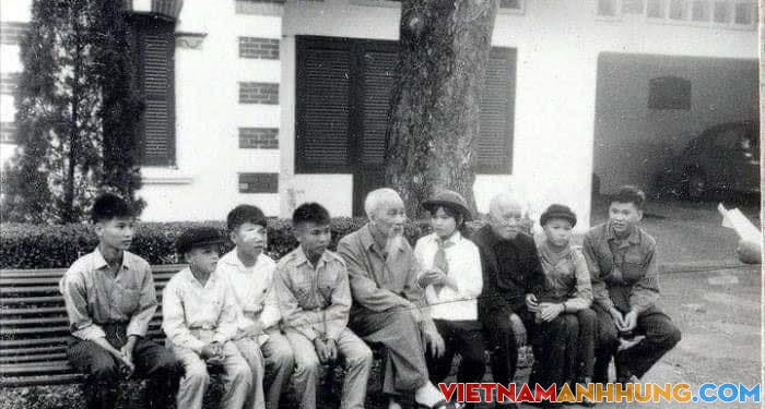 Dũng sĩ diệt Mỹ tuổi 13