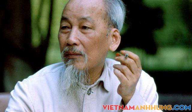 Chuyện Bác Hồ bỏ thuốc lá