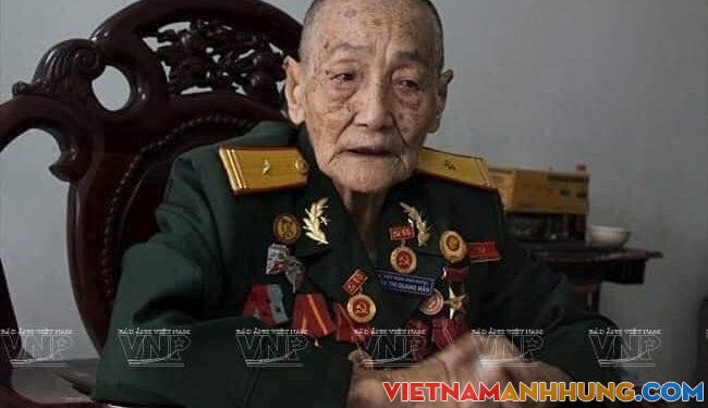 Người con gái giả trai đi đánh giặc