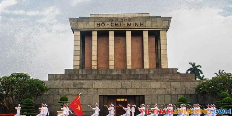 Thông báo: Lăng Chủ tịch Hồ Chí Minh sẽ đón khách tham quan trở lại từ ngày 12/5/2020