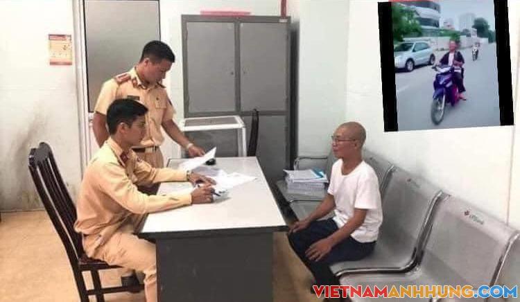 Phạt người đàn ông 62 tuổi 08 triệu đồng vì thích làm xiếc trên xe máy