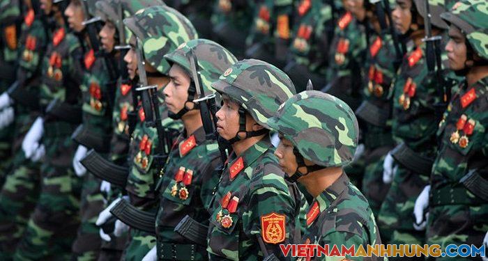 Dân quân tự vệ sẽ có trang phục dã chiến ?