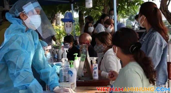 Hơn 5.000 thanh niên tình nguyện tham gia tuyến đầu chống dịch