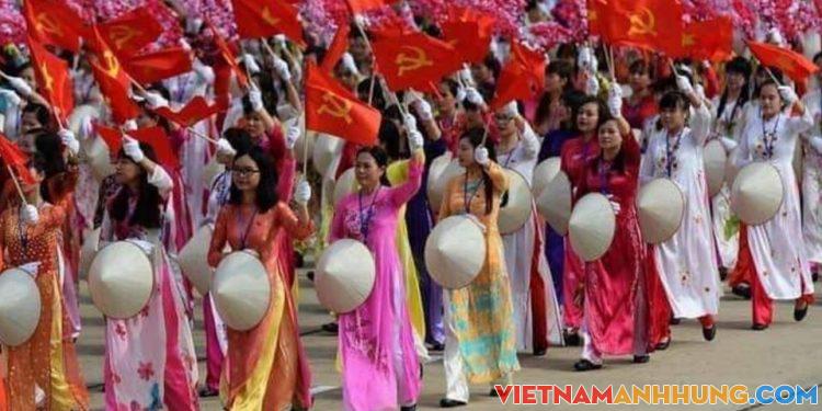 Nghĩa vụ một người dân là phải yêu Tổ quốc