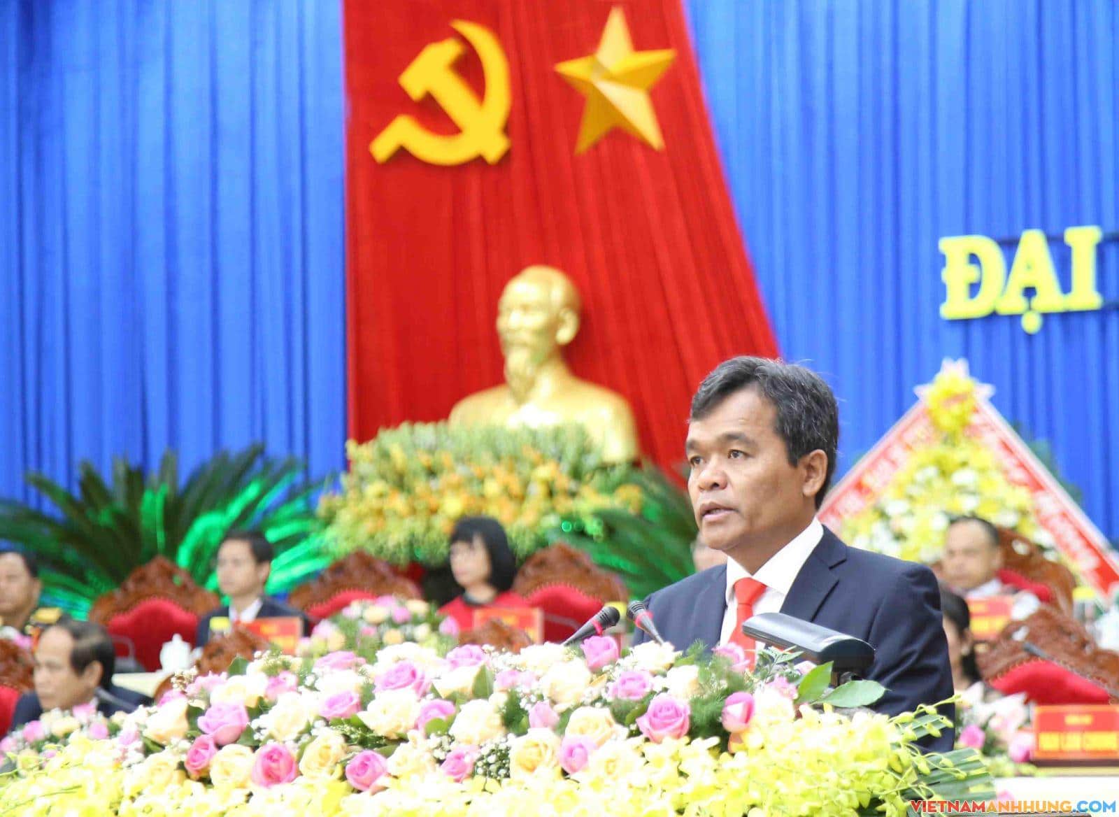 Long trọng lễ bế mạc Đại hội Đại biểu Đảng bộ tỉnh lần thứ XVI