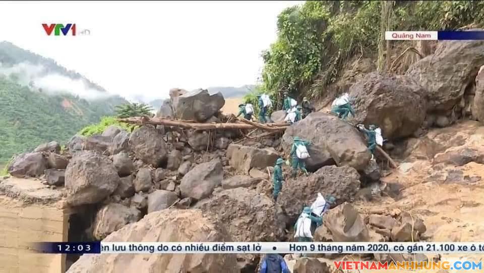 Sau bão lũ chỉ còn các anh ở lại