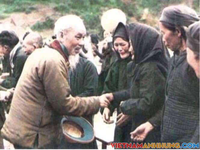 Tấm gương Chủ tịch Hồ Chí Minh