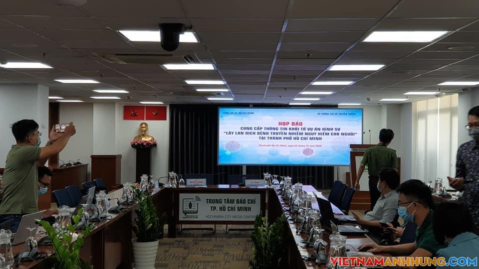 Khởi tố vụ án: Tiếp viên hàng không làm lây lan Covid – 19