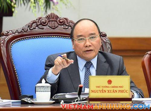 Thủ tướng họp khẩn về COVID-19 tại nơi tổ chức Đại hội Đảng