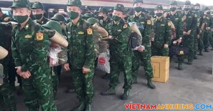 Tạm gác bút nghiên, các anh lên đường ra biên giới