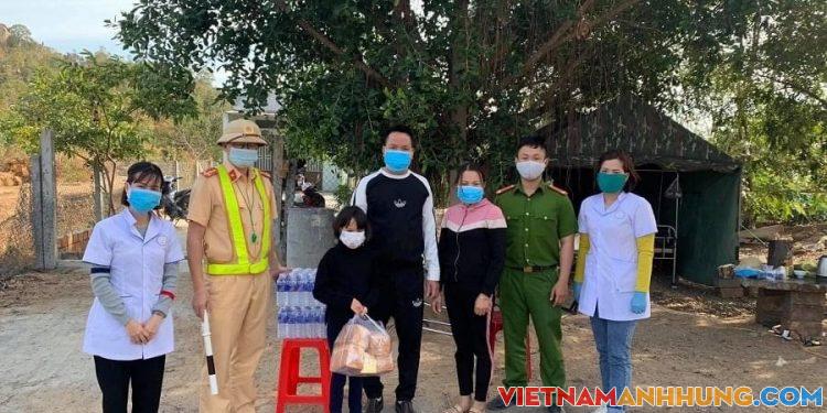 Lực lượng Công an trên tuyến đầu chống dịch