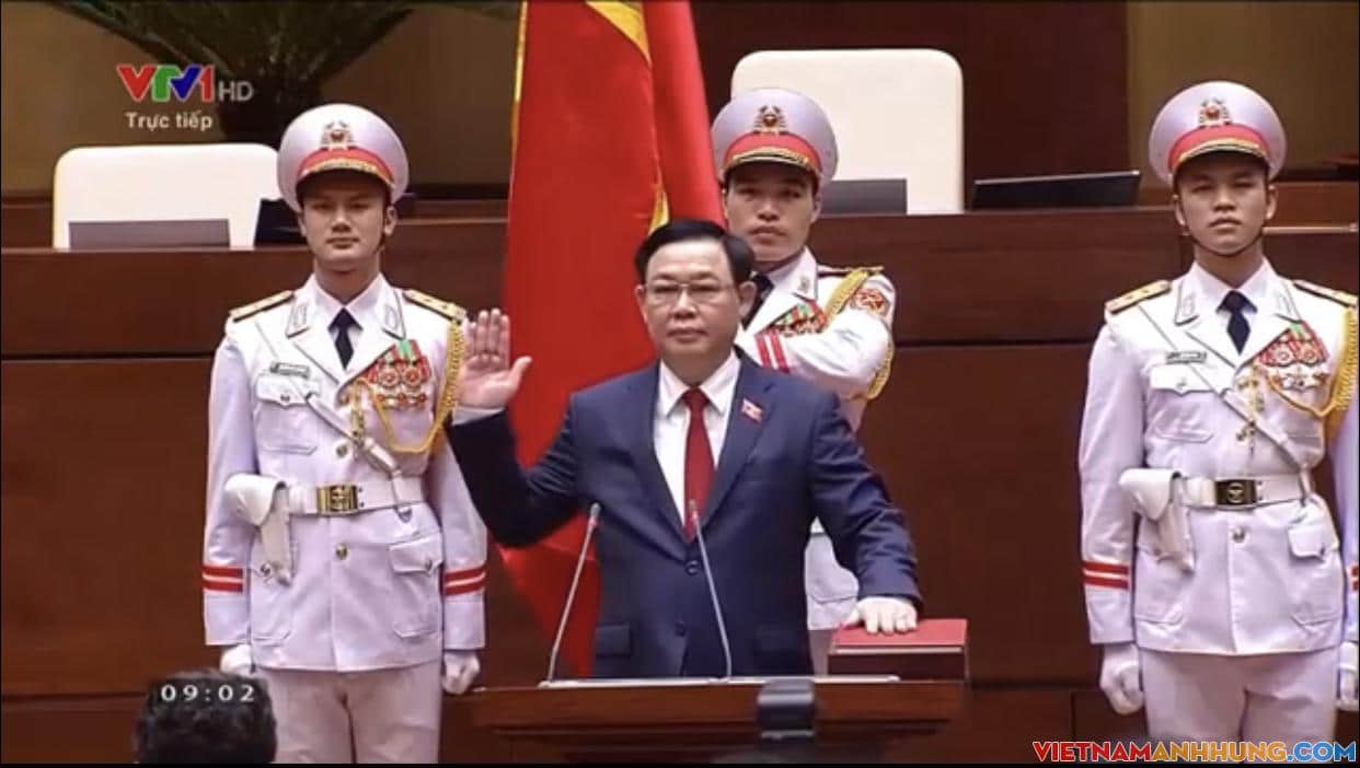 Lễ tuyên thệ của Tân Chủ tịch Quốc hội Vương Đình Huệ