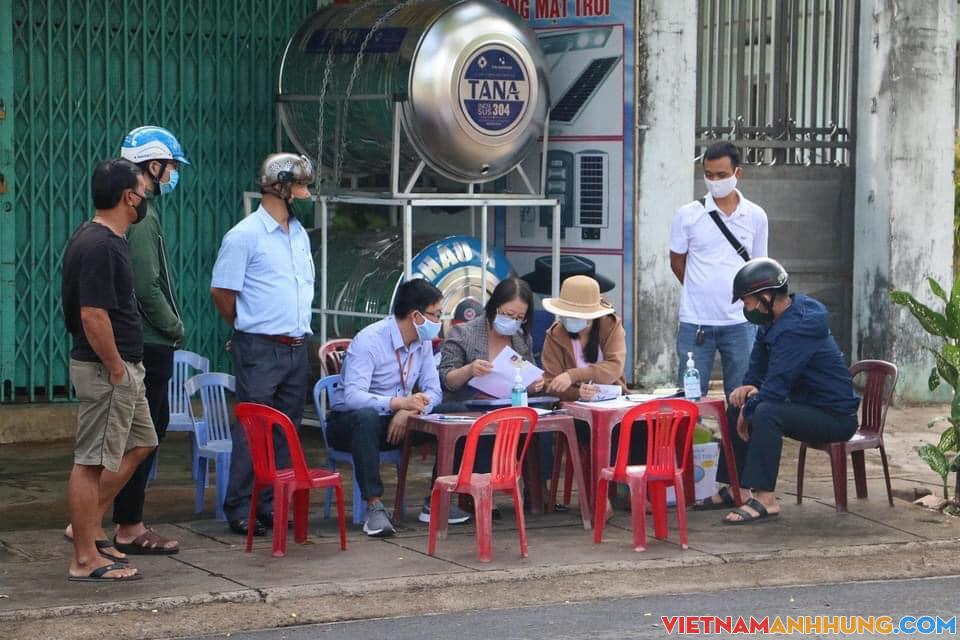 Pleiku: Xử phạt 8 trường hợp “không đeo khẩu trang nơi công cộng” với tổng số tiền 8 triệu đồng