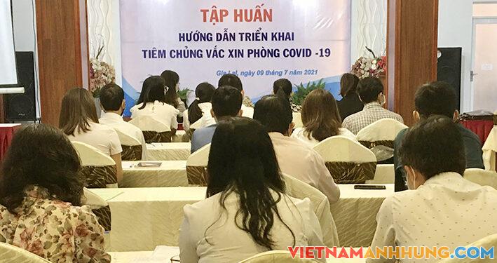 Gia Lai: Tập huấn tiêm chủng vắc xin phòng Covid-19