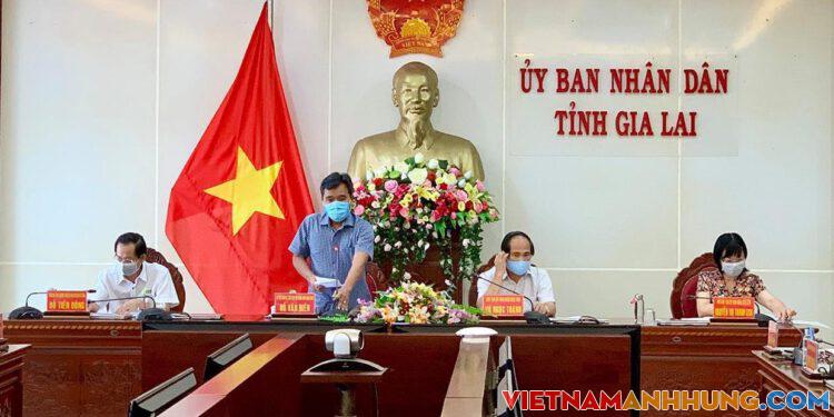 Bí thư Tỉnh ủy Hồ Văn Niên: Sẵn sàng, chủ động ứng phó với các tình huống dịch bệnh