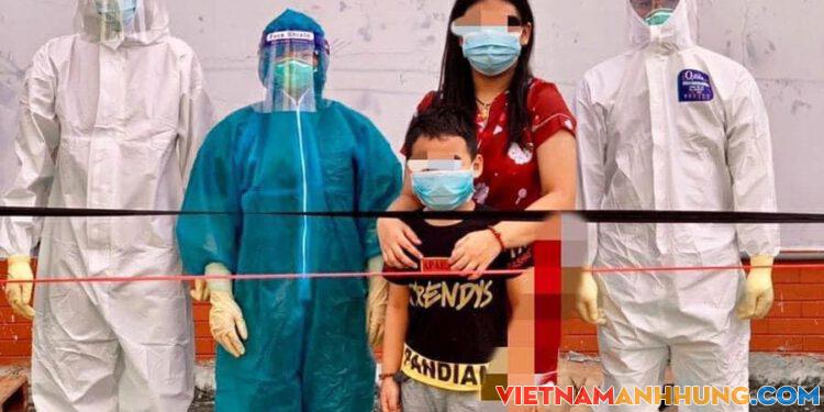 Thương các em quá! Bố mẹ mất vì Covid-19, hai bé F0 cùng nhau đến bệnh viện điều trị