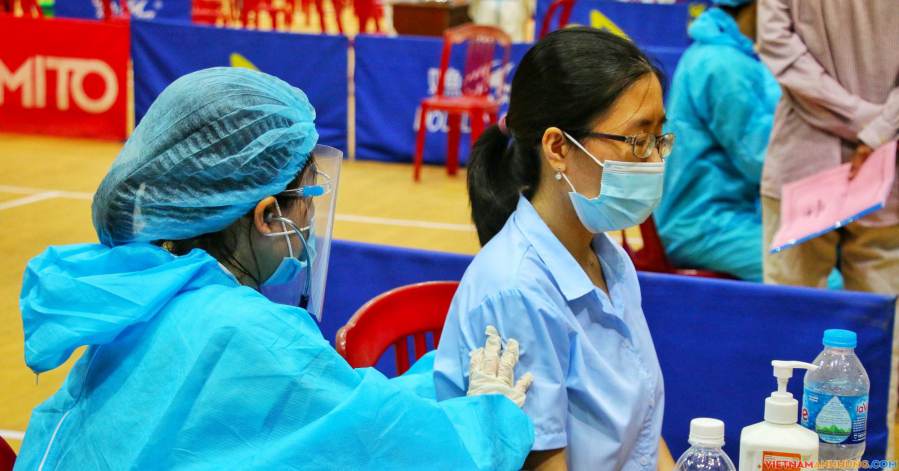 Hoãn tiêm vaccine Covid-19 đối với người lưu trú ngoại tỉnh