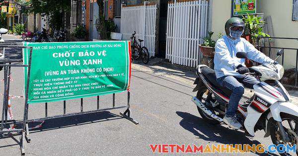 Đà Nẵng: Nhiều nơi vẫn chưa dỡ rào chắn, người dân đi lại bất tiện