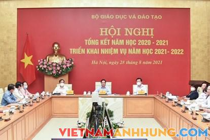 Thủ tướng chỉ đạo tiêm vaccine phòng Covid-19 cho học sinh, giáo viên