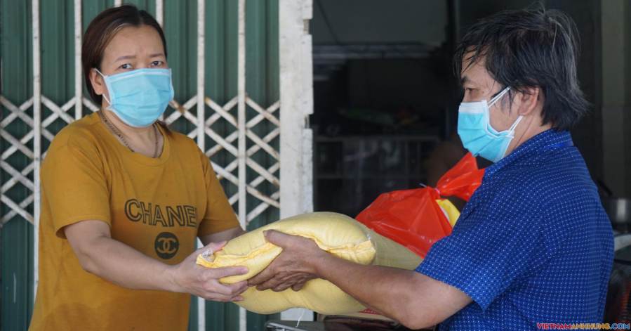 Đà Nẵng 100 tỷ đồng hỗ trợ người nghỉ việc, mất việc do dịch Covid-19