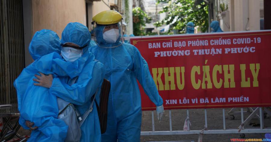 Khẩn trương di dời người dân tại kiệt có 6 ca mắc Covid-19 mới