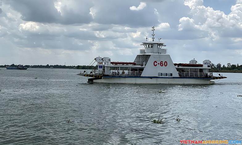 Cần Thơ đề xuất bắc thêm cầu qua sông Hậu