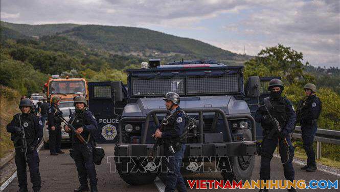 Căng thẳng leo thang tại biên giới giữa Serbia và vùng lãnh thổ Kosovo