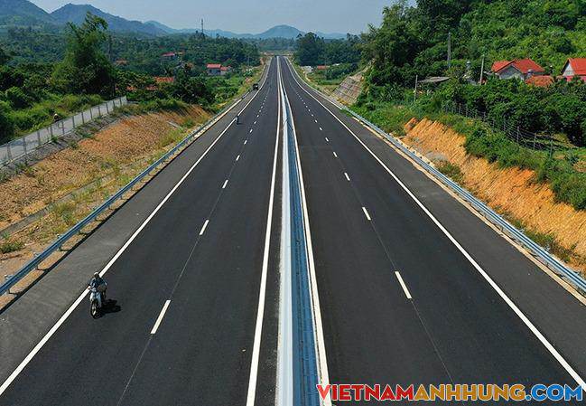 Đề xuất đầu tư thêm 9 dự án cao tốc Bắc Nam