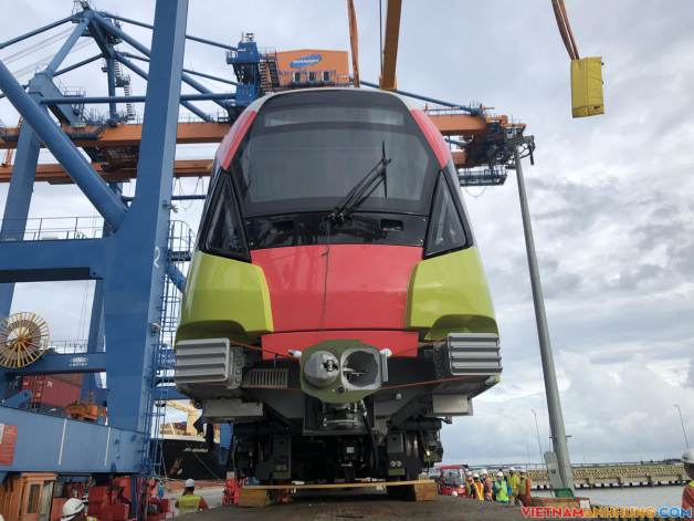 Đoàn tàu thứ 10 metro Nhổn – ga Hà Nội về Việt Nam