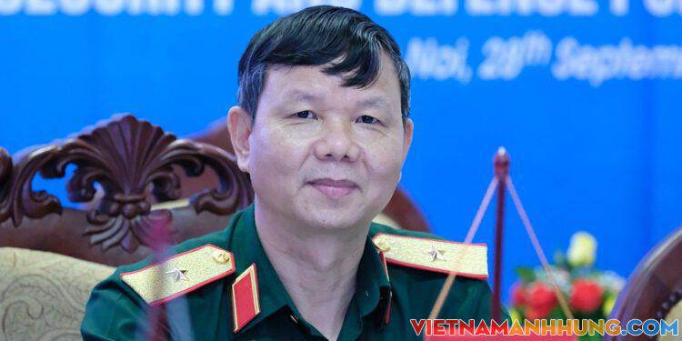 Hai sĩ quan Việt Nam sẽ tham gia Phái bộ huấn luyện của EU