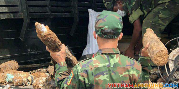 Hầm đạn cối dưới móng bưu điện