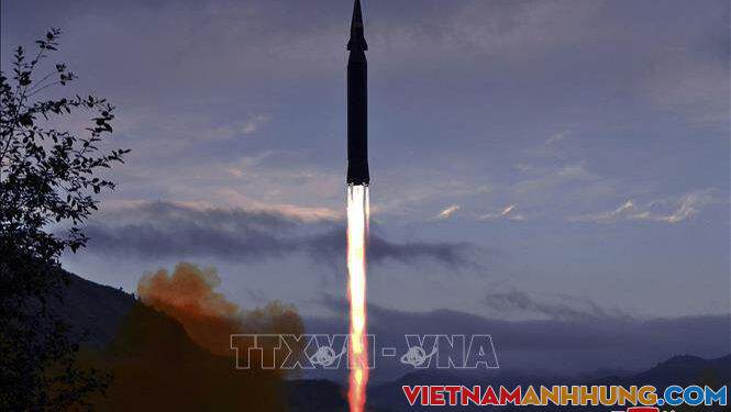 Hàn Quốc: Tên lửa siêu thanh mới của Triều Tiên đang ở giai đoạn đầu phát triển