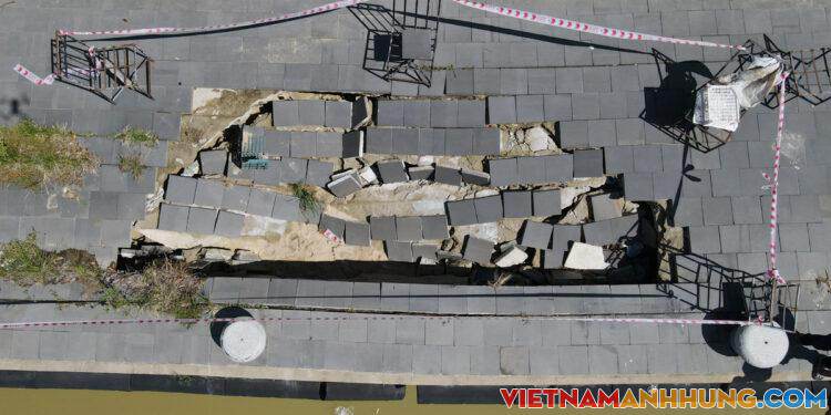 Kè hơn 100 tỷ đồng sụt lún