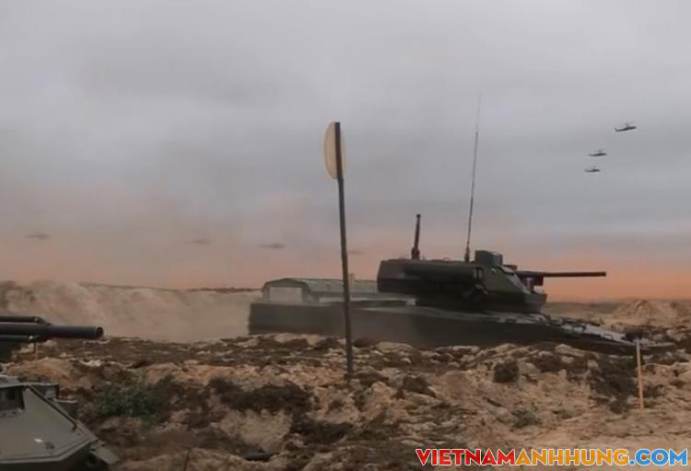 Nga tung robot chiến đấu hỏa lực đáng gờm trong tập trận chung