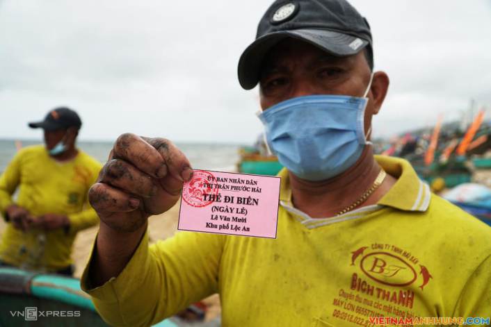 Ngư dân Bà Rịa – Vũng Tàu đi đánh cá theo ngày chẵn lẻ