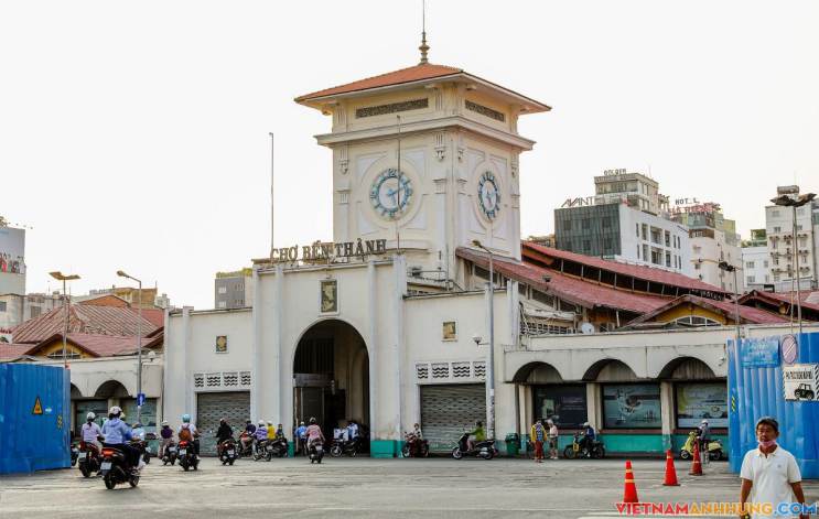 Quận 1 và Tân Bình đạt tiêu chí kiểm soát Covid-19