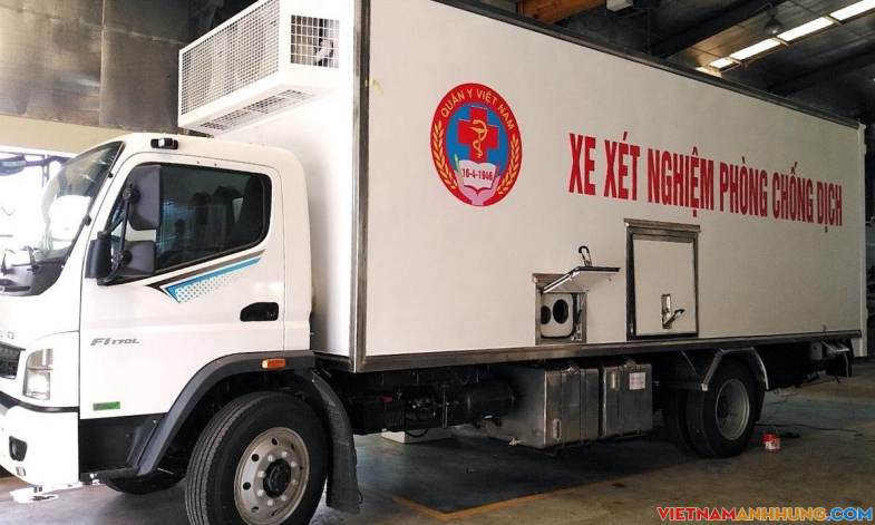 Quân đội chế tạo 5 xe labo xét nghiệm Covid-19
