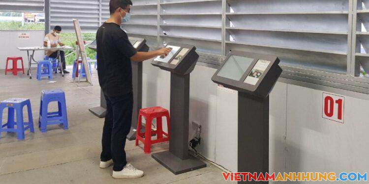 Quảng Ninh thí điểm kiểm soát người ra vào bằng hệ thống tự động