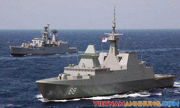 Singapore, Malaysia tập trận hải quân Malapura 2021