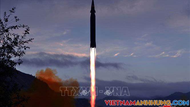 Sức mạnh tên lửa siêu thanh gần như không thể bắn hạ mà Triều Tiên vừa thử