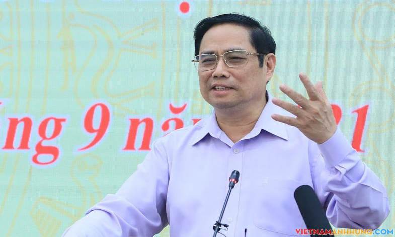 Thủ tướng kêu gọi đoàn kết khi ‘thích ứng an toàn với Covid’