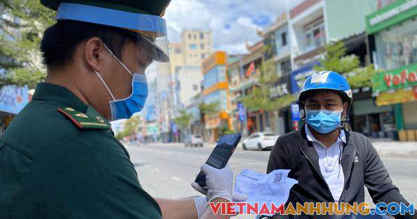 Đà Nẵng tiếp tục sử dụng giấy đi đường