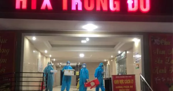 Phong tỏa khẩn cấp chung cư 20 tầng sau khi phát hiện 4 người nhiễm SARS-CoV-2