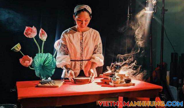 Nữ kiến trúc sư nghỉ việc mở xưởng bánh ngọt, mỏi tay thu lãi “khủng” mỗi tháng
