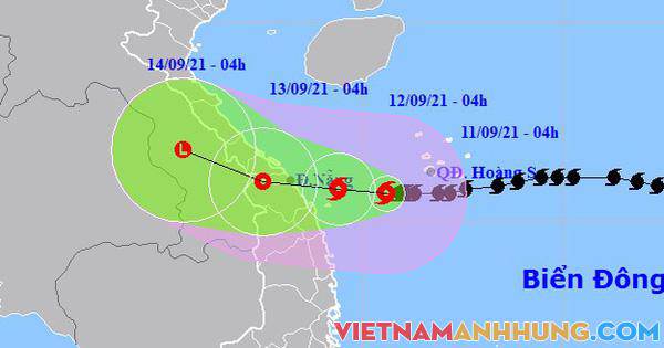 Bão số 5 giật cấp 12 hướng vào Quảng Trị-Quảng Ngãi, gây mưa lớn tới 350 mm/đợt