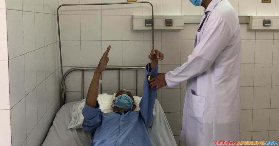 Ca mổ xuyên đêm cứu sống bệnh nhân u màng não nguy kịch