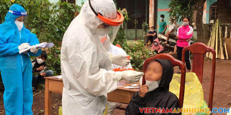 Tài xế khai tên giả rời bệnh viện khi được thông báo dương tính SARS-CoV-2