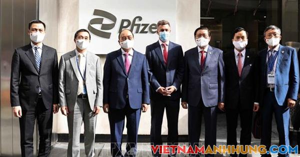 Chủ tịch nước đề nghị Pfizer giao sớm nhất vắc-xin cho trẻ em