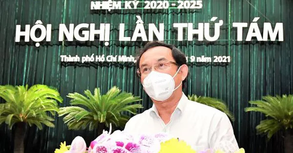 Bí thư Nguyễn Văn Nên: Cảm ơn người dân đã chia sẻ khó khăn cùng TP